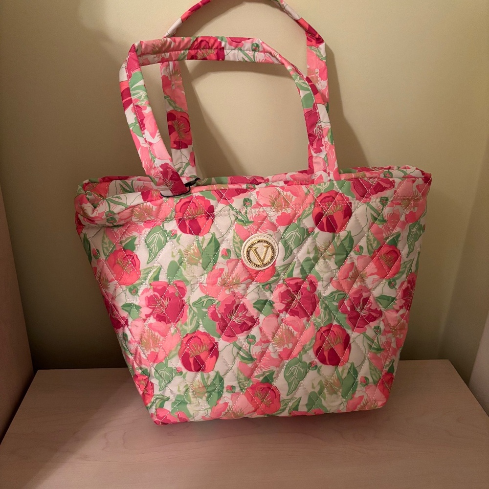 Sale! New Vera New York Pink and Green Floral Tote Bag w/ Full Zipper